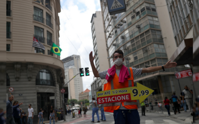A economia começa a sair do fundo do poço – mas ele é bem fundo