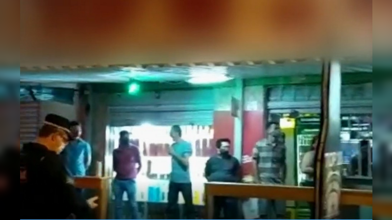 Operação flagra aglomeração e clientes sem máscara em bares e restaurantes de Goiânia