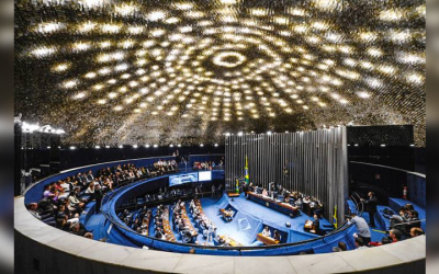 Senado aprova texto principal do projeto da Lei das Fake News