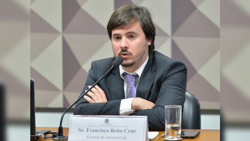 PL das Fake News não é eficaz, avalia diretor do InternetLab