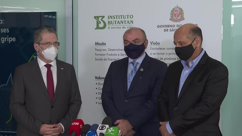 Governo federal sinaliza interesse em comprar estoque de vacinas chinesas produzidas pelo Butantan