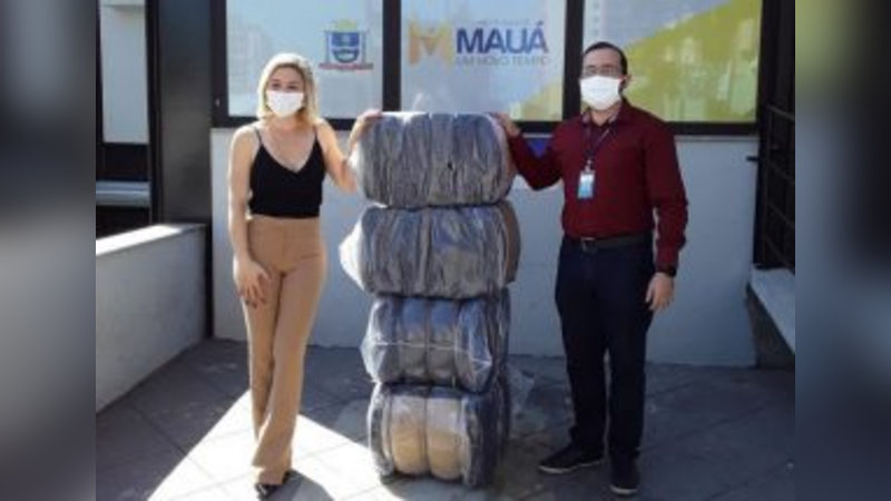 SPMAR faz doação de roupas e cobertores para o ABC