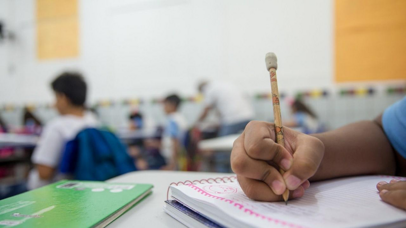 Parecer do Conselho de Educação orienta escolas do Ceará sobre como encerrar o ano letivo de 2020